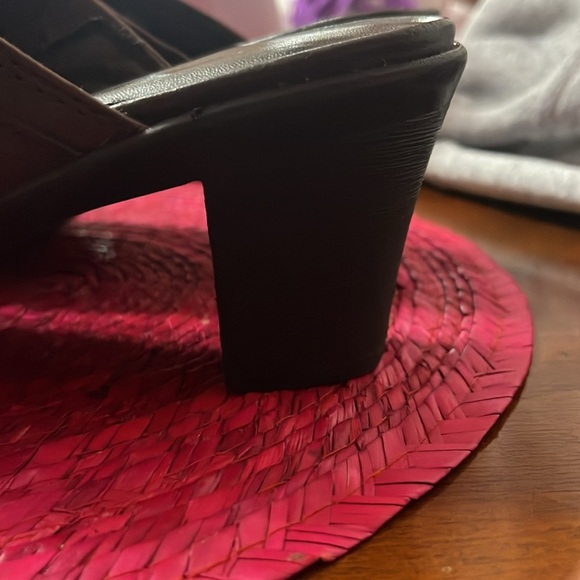 Clarks Womens Mirabelle Brown Leather Heeled Mules Comfort Shoes size 7.5W Wide - Picture 6 of 8